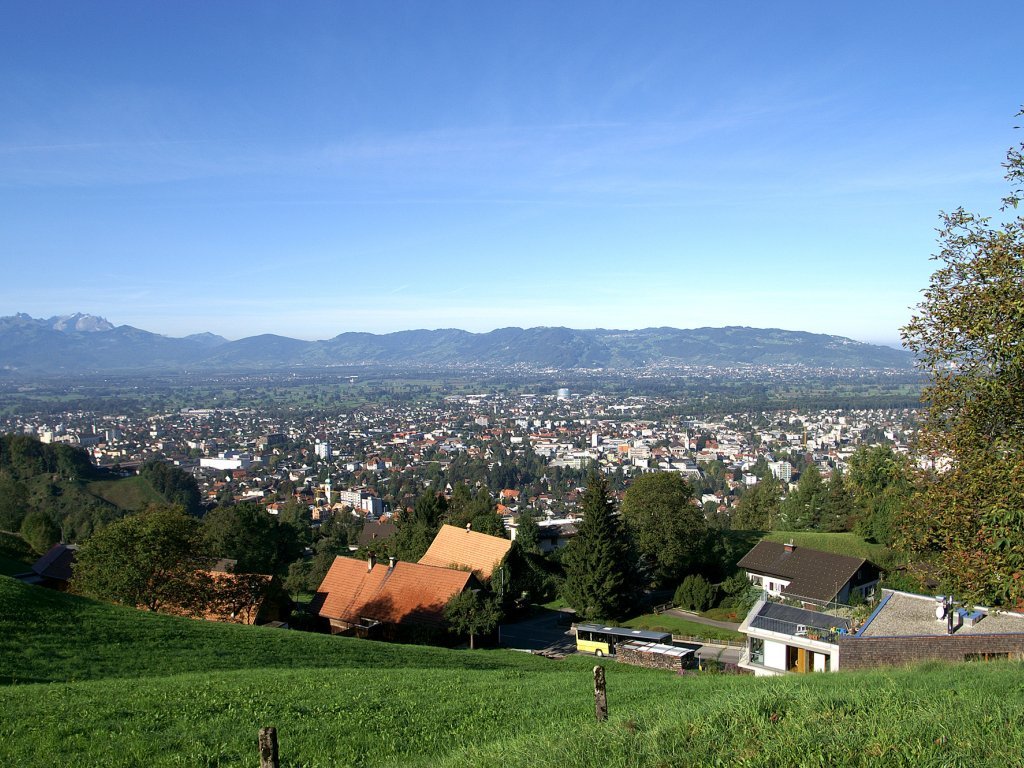 Watzenegg mit Blick auf Dornbirn